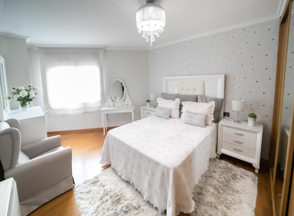 Galihost - Precioso Apartamento Con Parking En Vilagarcia ビラガルシーア・デ・アロウサ エクステリア 写真