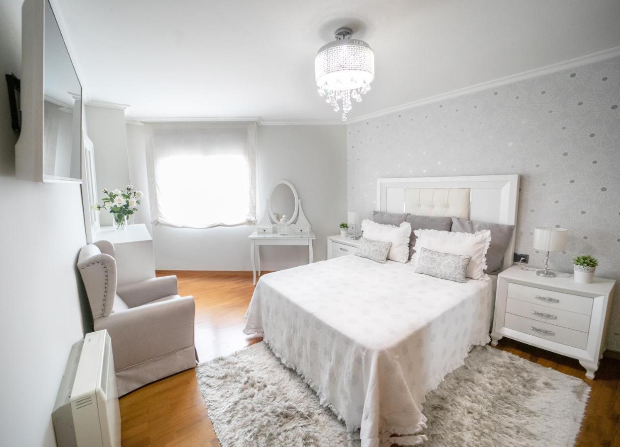 Galihost - Precioso Apartamento Con Parking En Vilagarcia ビラガルシーア・デ・アロウサ エクステリア 写真